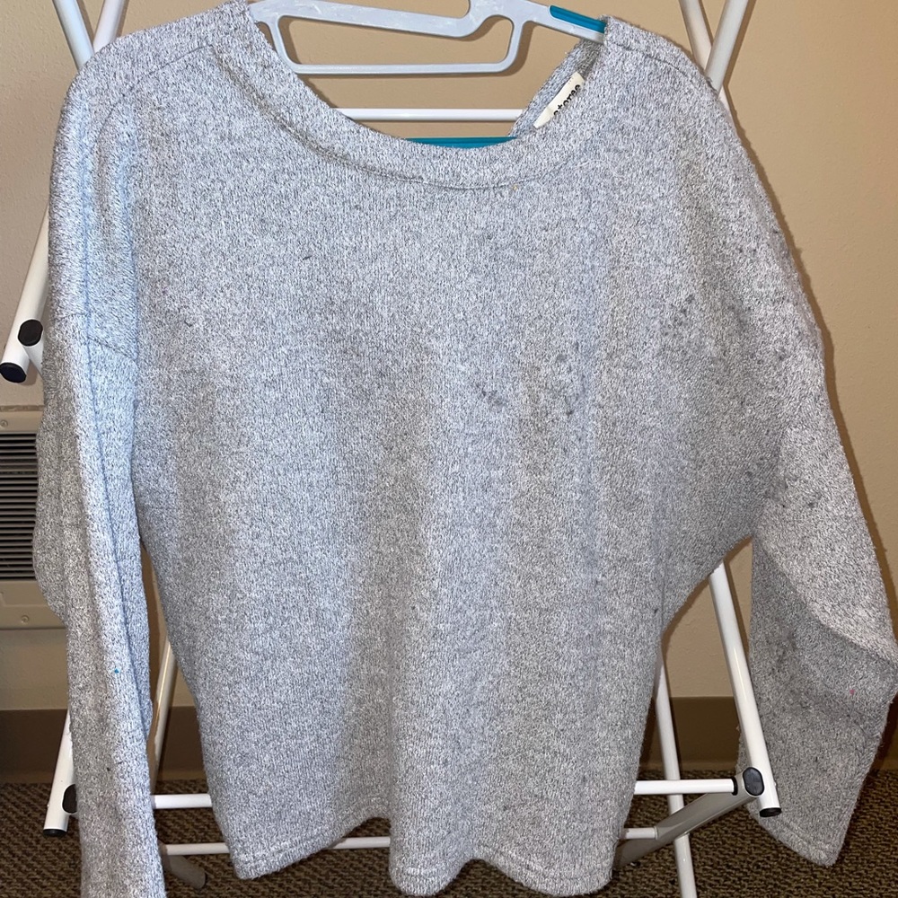 Cropped knot back grey sweater